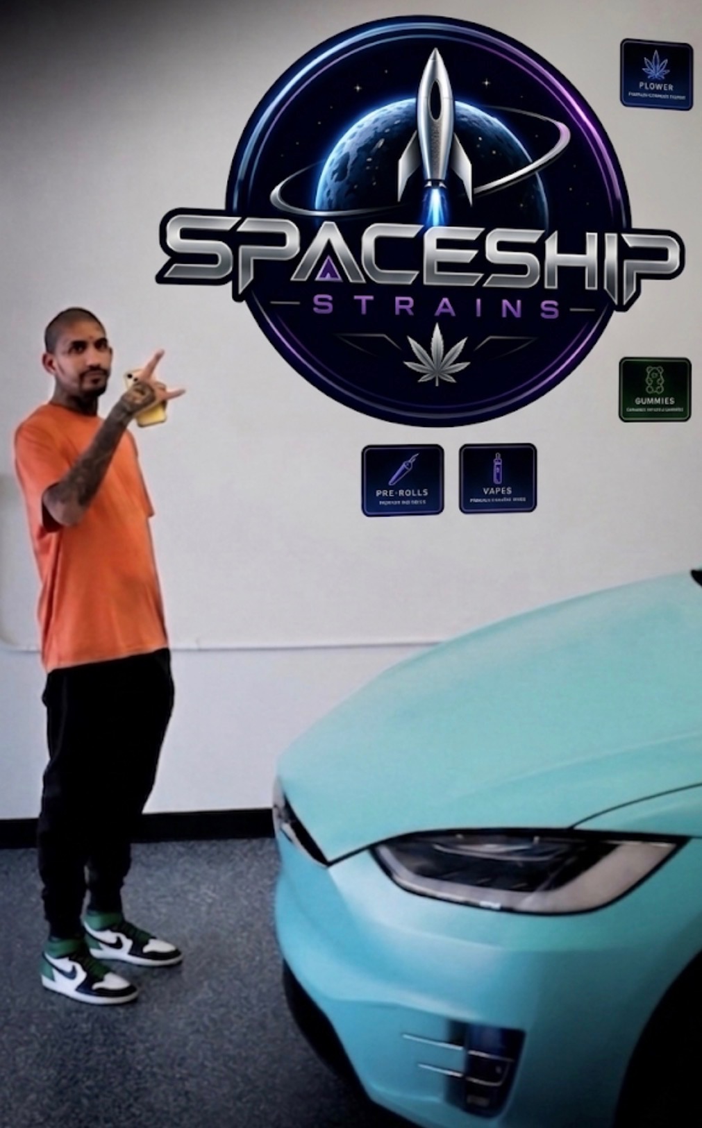SpaceShip Strains